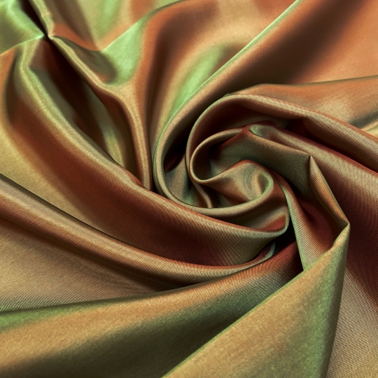 Подкладочная ткань с эффектом хамелеон красно-зеленого цвета 434685-7 Италия 480 рублей за метр