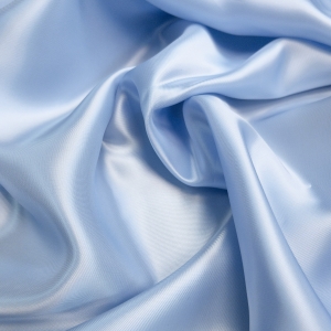 Вискозный костюмно-плательный подклад из брендовых стоковых коллекций голубого цвета.